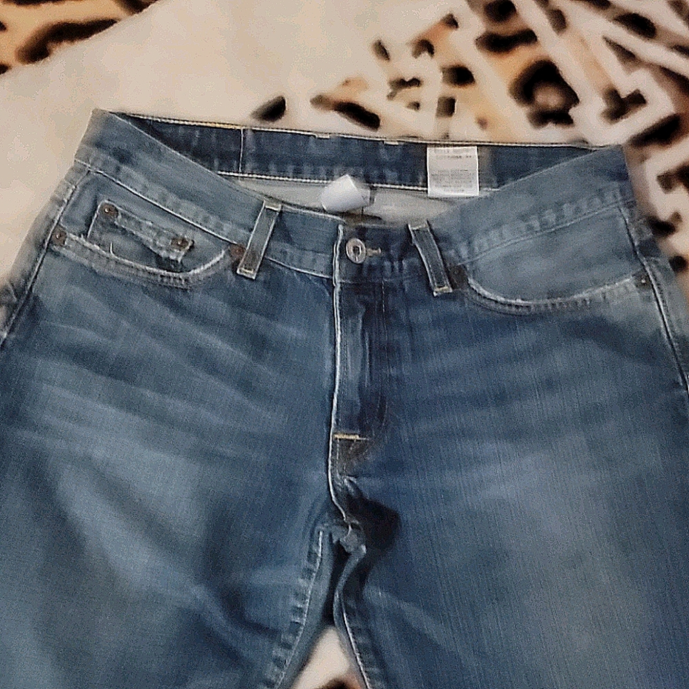 Jeans.